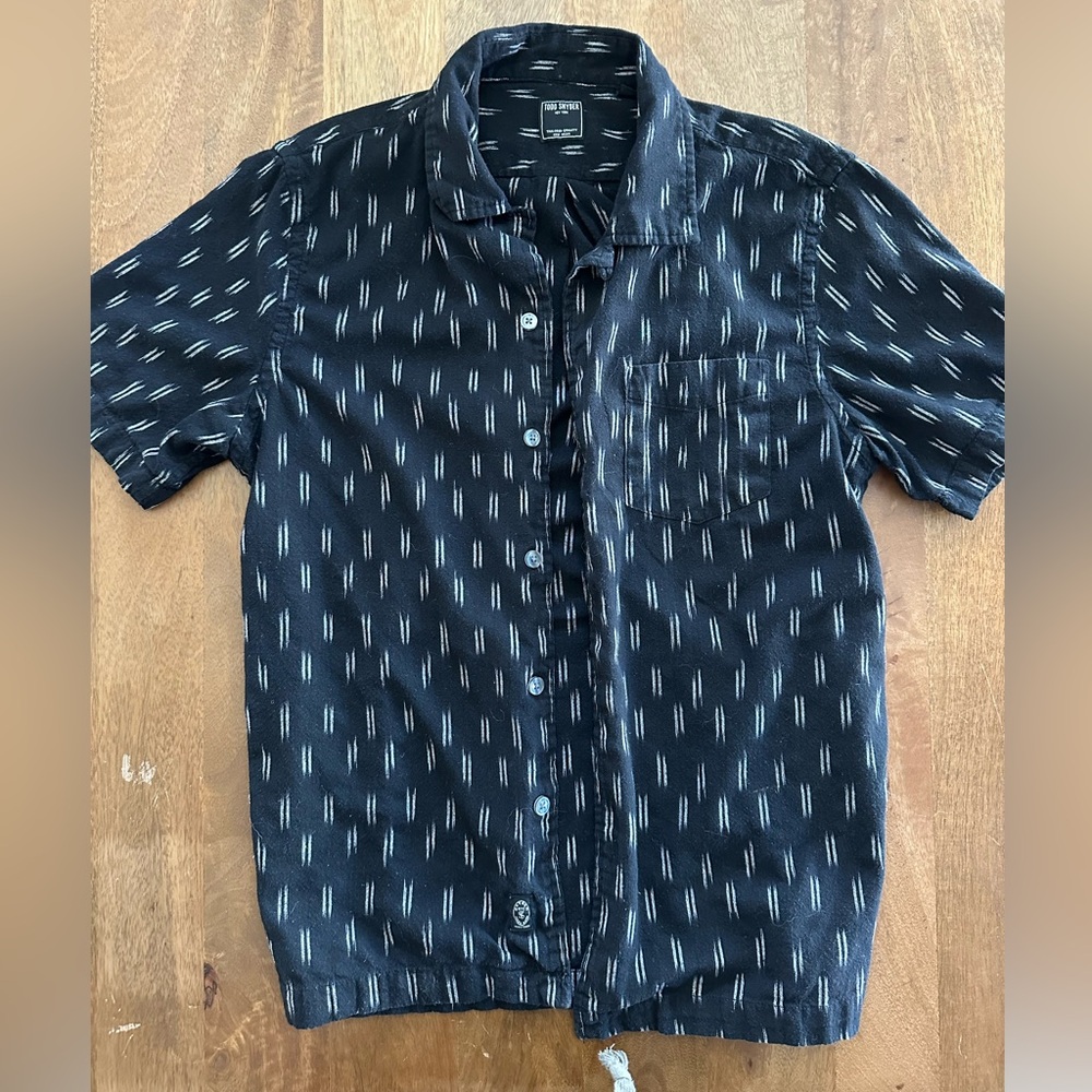 Todd Snyder Black Patterned Shirt
